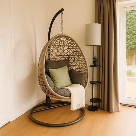 Number 2, Lytton Tree Lodge, Reydon, Southwold ภายนอก รูปภาพ