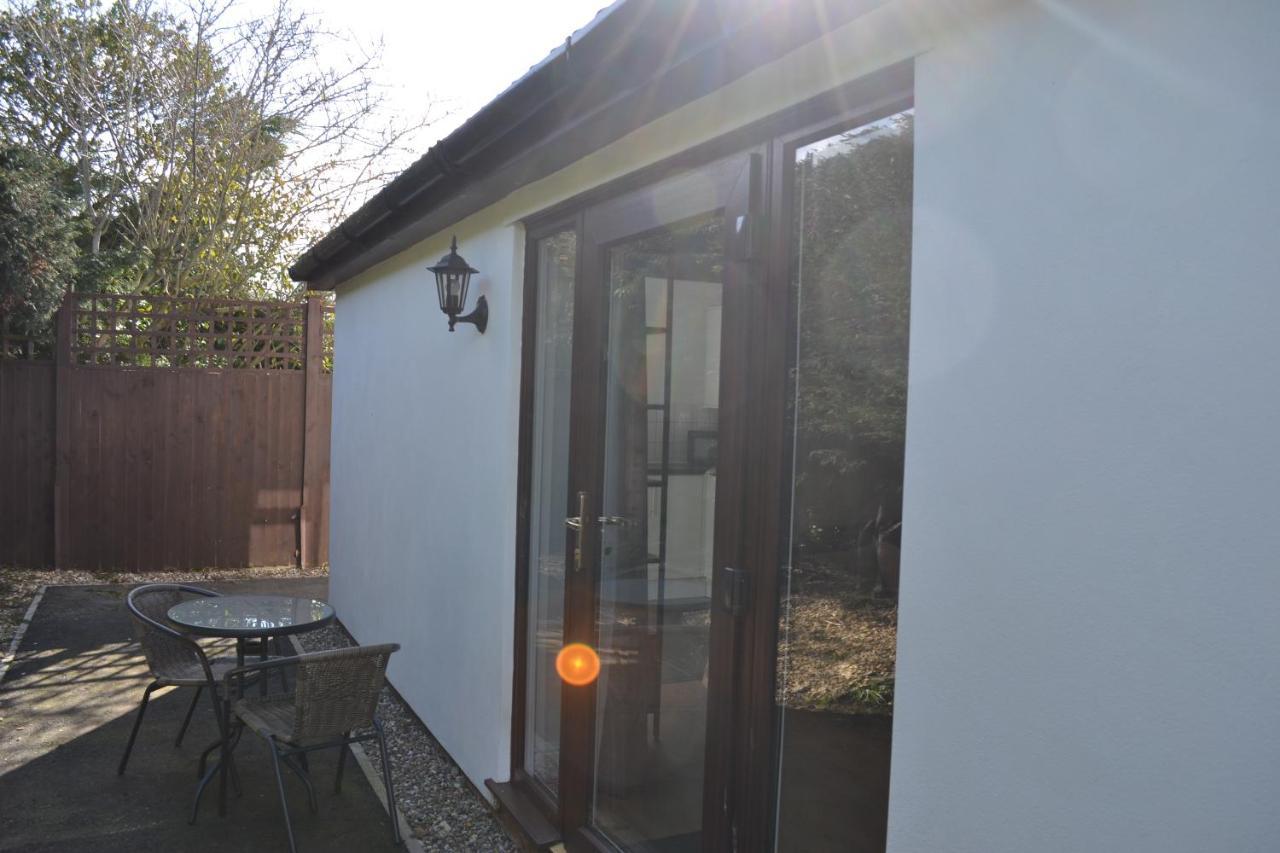 Number 2, Lytton Tree Lodge, Reydon, Southwold ภายนอก รูปภาพ